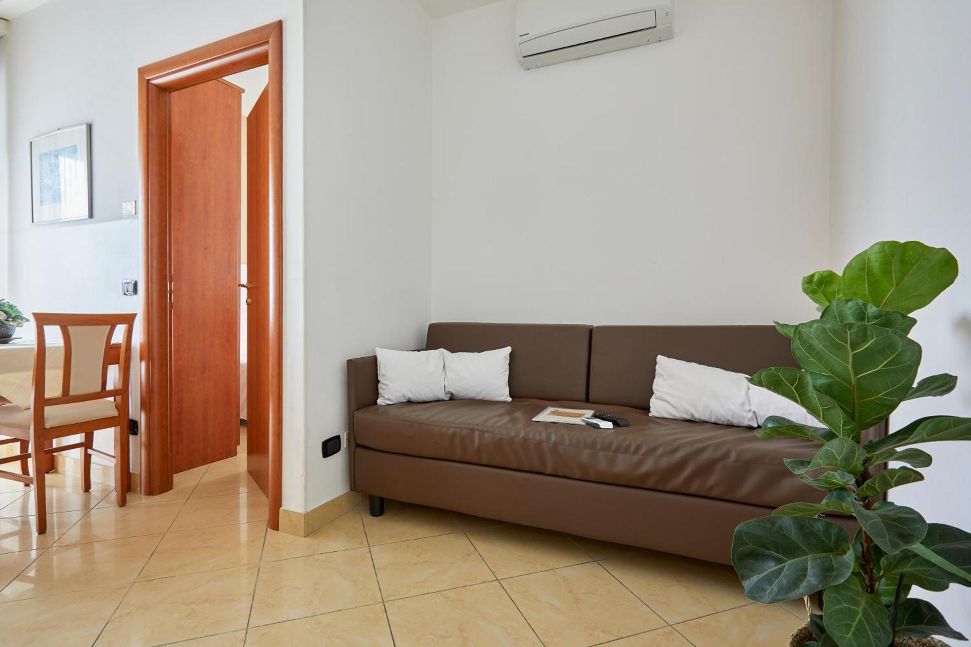 Residence Fellini Rimini Extérieur photo