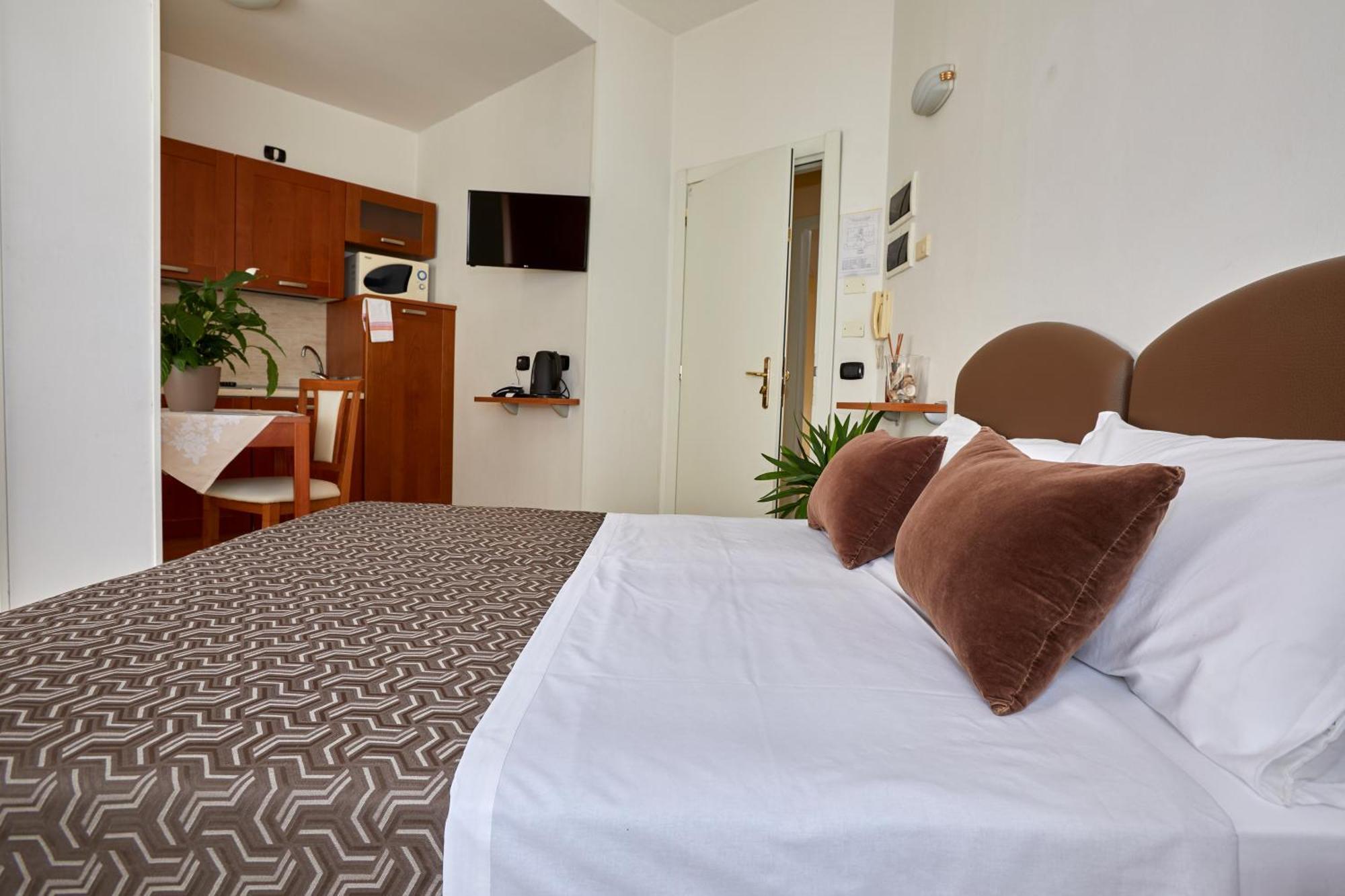 Residence Fellini Rimini Extérieur photo