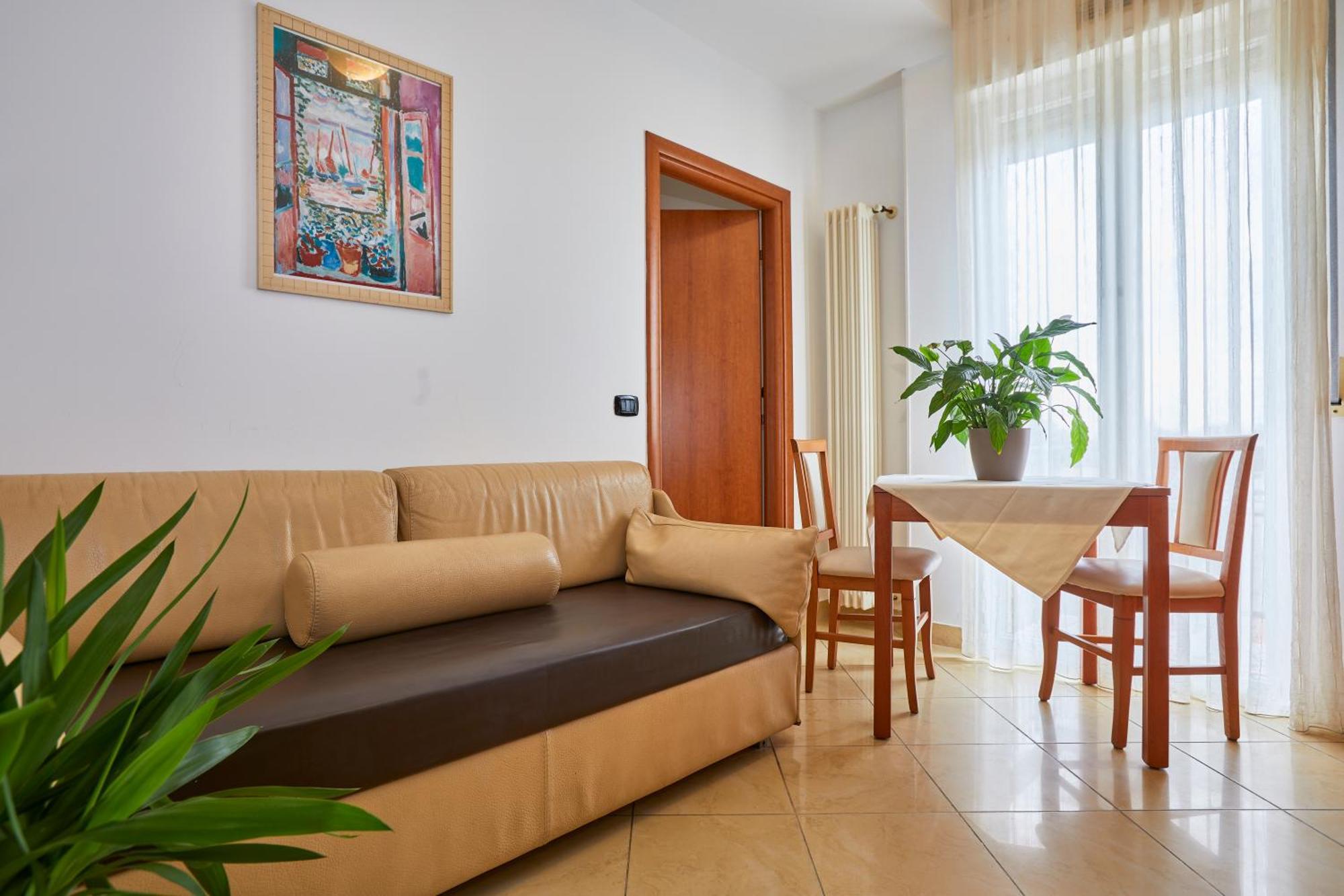 Residence Fellini Rimini Extérieur photo