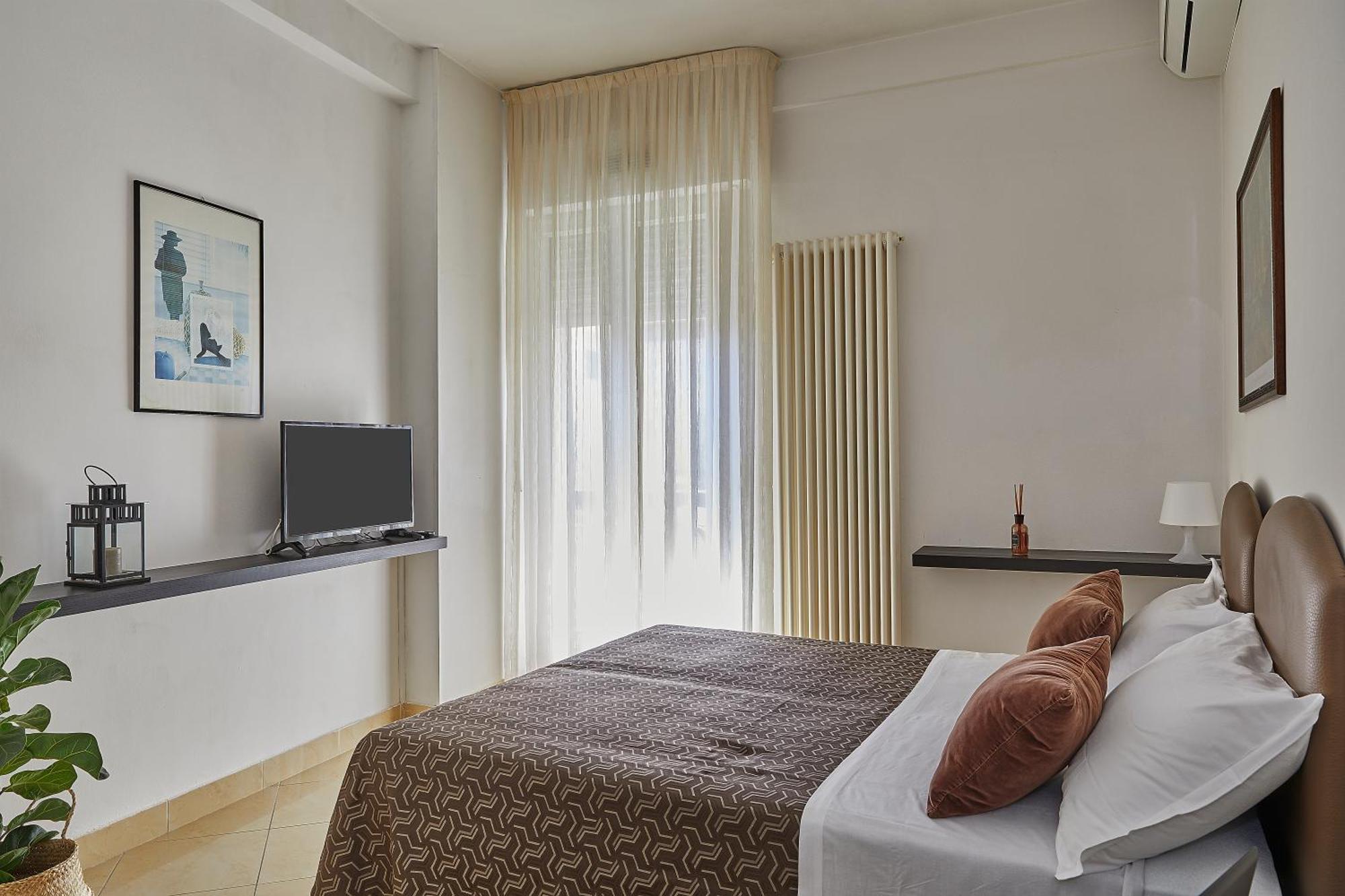 Residence Fellini Rimini Extérieur photo